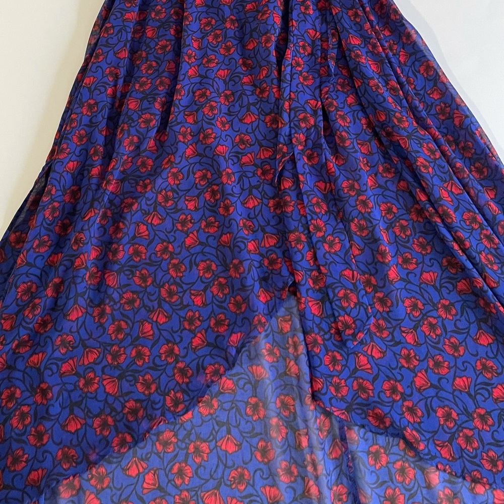 Women’s floral high low maxi dress!